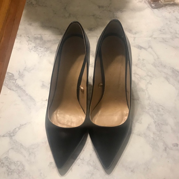 Zara Shoes - Zara Black Heels size 39/8. Zara Shoes - Zara Black Heels size 39/8.